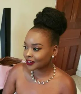 bun on 4c hair