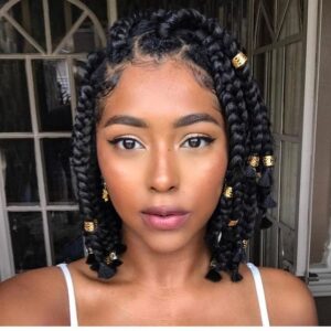 Short Knotless Braids With Beads