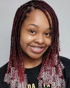 knotless box braids with beads