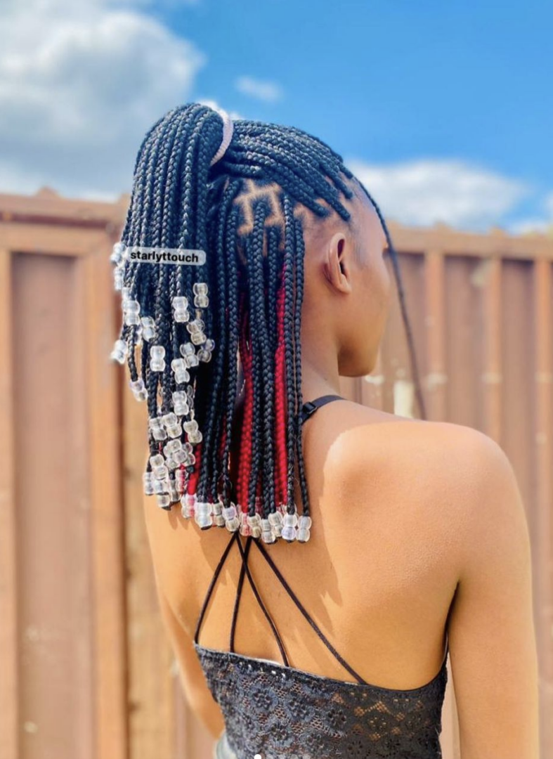 30-gorgeous-peekaboo-braids-styles-to-try-happily-curly