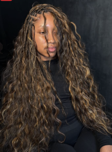 Small Knotless Goddess Braids